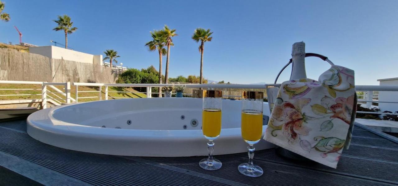 Casares Del Mar Luxury Apartment Málaga Exterior foto