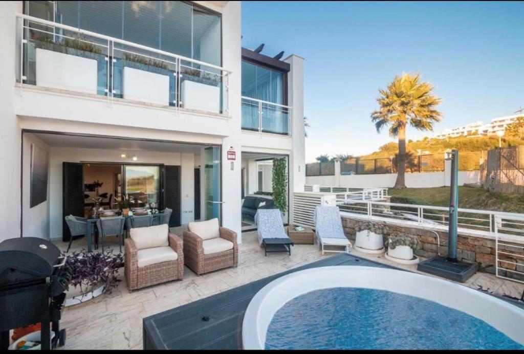 Casares Del Mar Luxury Apartment Málaga Exterior foto